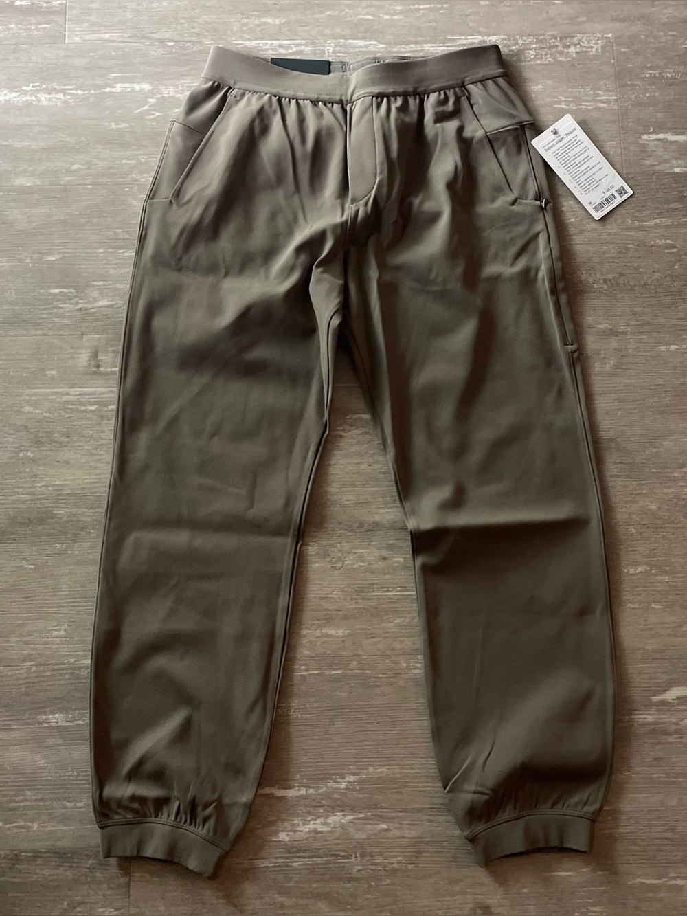 Lululemon Sojourn Jogger Pant Regular in Nomad (taupe brown) New men’s Medium